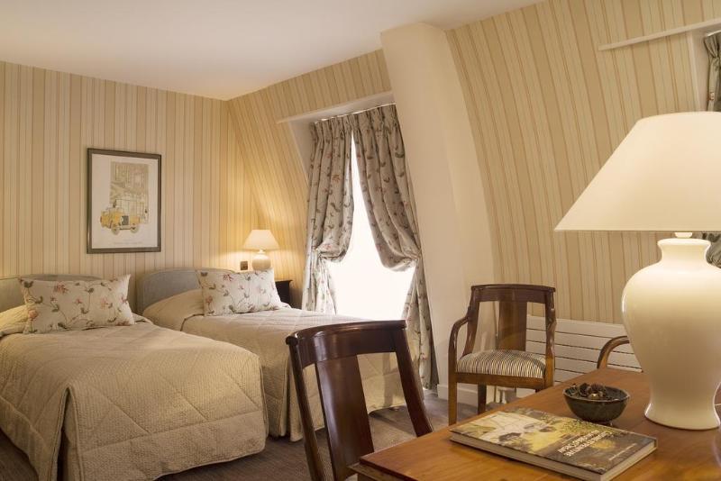 Hotel D'Orsay - Esprit De France Paris Room photo